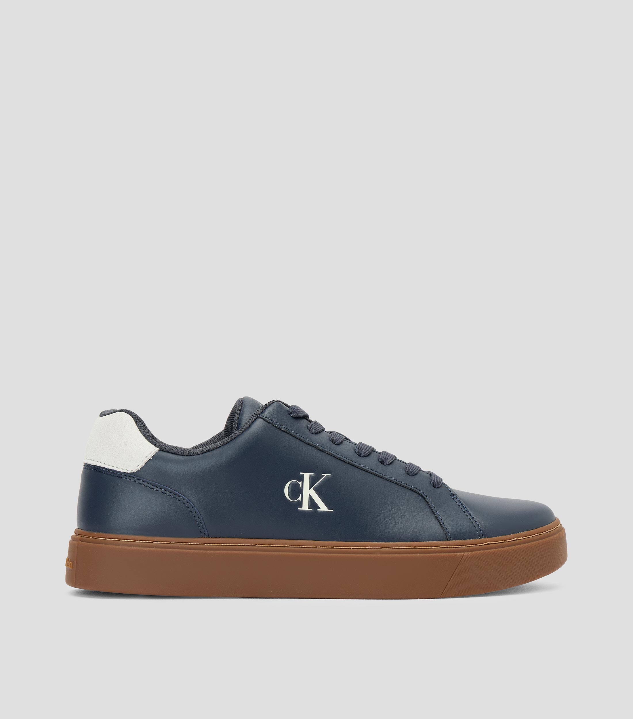 Tenis casuales en piel Hombre